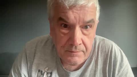 Snapshot of zwickauer1969 chatting on October 1, 12:55 pm zwickauer1969 online show from October 1, 12:55 pm