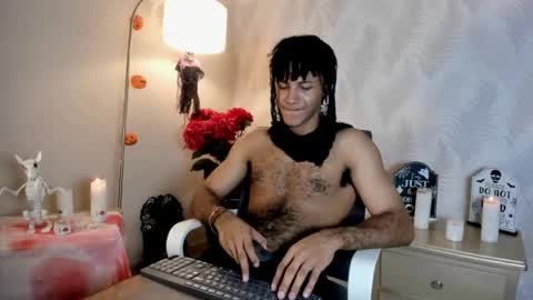 zyan_moreno online show from October 29, 8:21 pm