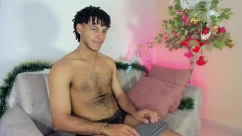 zyan_moreno online show from November 18, 4:22 pm