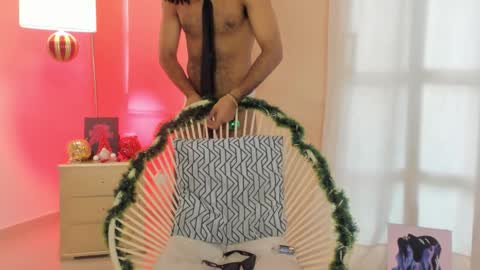 zyan_moreno online show from November 30, 4:44 pm