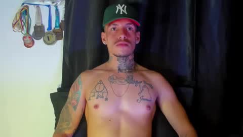 zyon garcia online show from January 4, 12:48 am