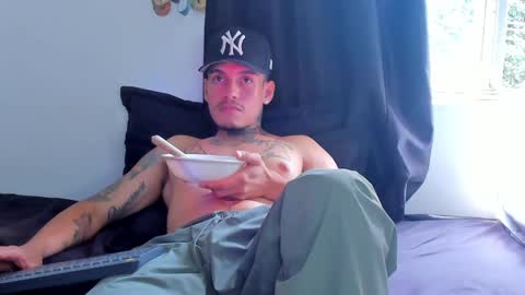 zyon garcia online show from October 23, 5:12 pm