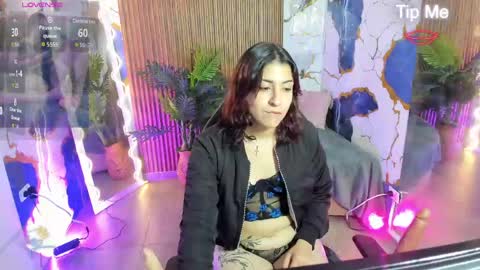 zyra_tay online show from June 9, 11:33 am