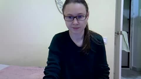 Snapshot of zyuhre chatting on February 2, 9:13 pm Zyuhre online show from February 2, 9:13 pm