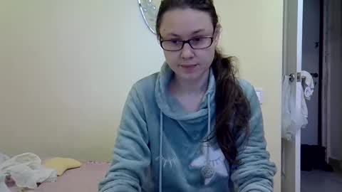 Snapshot of zyuhre chatting on February 28, 9:04 am Zyuhre online show from February 28, 9:04 am