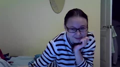 Zyuhre online show from October 23, 1:05 am