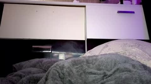 zzarraaa online show from November 10, 6:18 pm