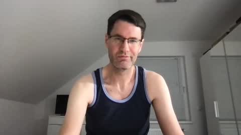 zzz123_cam online show from December 27, 11:10 pm