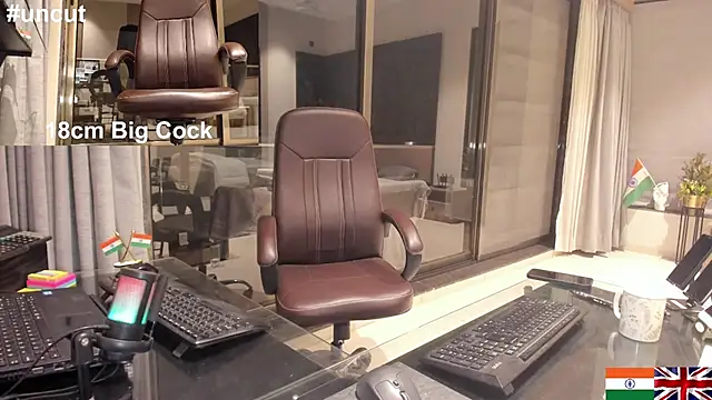 OnlineBossUK online show from February 4, 4:39 pm