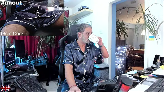 OnlineBossUK online show from October 9, 5:55 pm