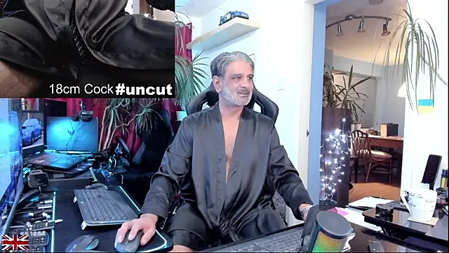 OnlineBossUK online show from December 16, 10:59 pm