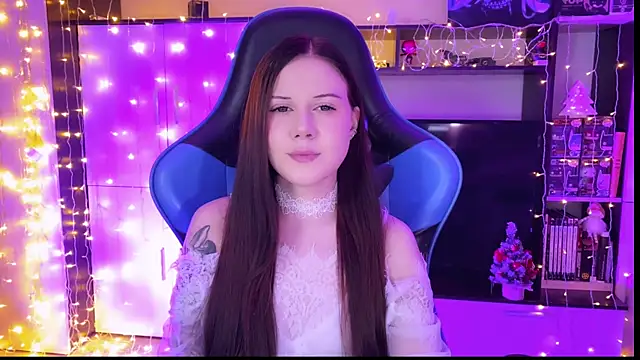 jasminevine online show from December 15, 5:56 am