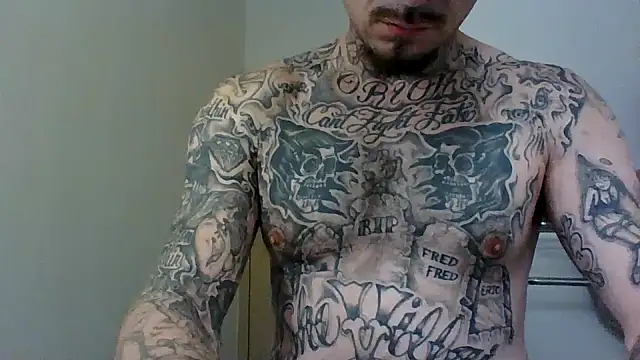 Snapshot of DADDY_KANE8--- chatting on January 7, 1:35 pm DADDY KANE8--- online show from January 7, 1:35 pm