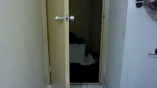 Snapshot of DADDY_KANE8--- chatting on January 10, 11:54 am DADDY KANE8--- online show from January 10, 11:54 am