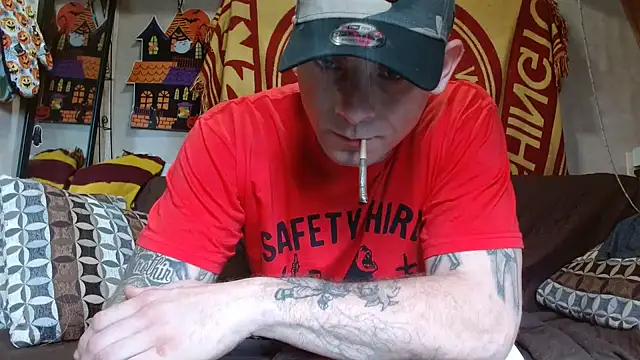 Snapshot of DADDY_KANE8--- chatting on February 7, 7:17 pm DADDY KANE8--- online show from February 7, 7:17 pm