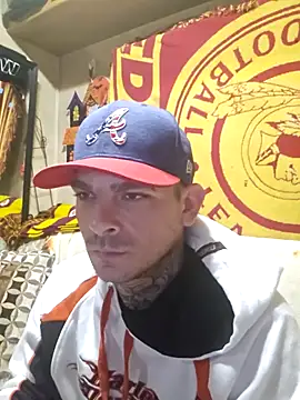 Snapshot of DADDY_KANE8--- chatting on February 13, 9:20 am DADDY KANE8--- online show from February 13, 9:20 am