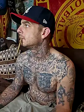 Snapshot of DADDY_KANE8--- chatting on February 20, 5:40 pm DADDY KANE8--- online show from February 20, 5:40 pm