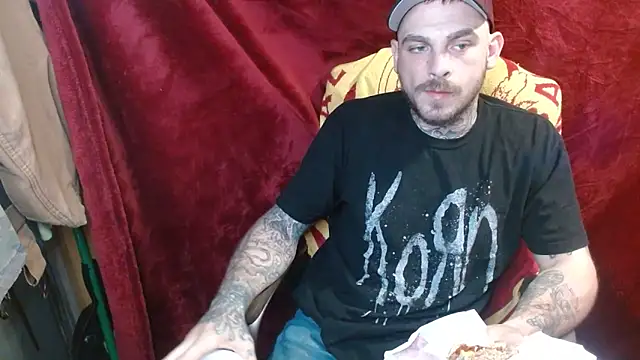 Snapshot of DADDY_KANE8--- chatting on March 13, 8:11 pm DADDY KANE8--- online show from March 13, 8:11 pm