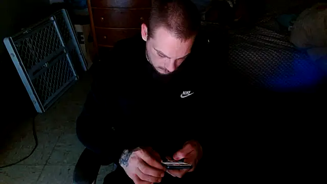 Snapshot of DADDY_KANE8--- chatting on February 15, 1:02 am DADDY KANE8--- online show from February 15, 1:02 am