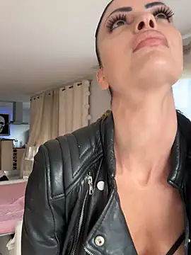 Helena Karel online show from January 19, 3:42 pm