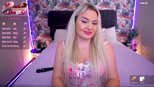 MissyMartinez online show from February 3, 8:19 am