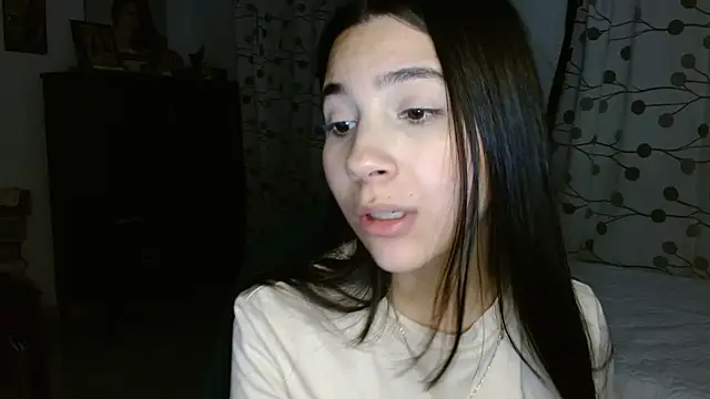 mia  lopez  online show from January 5, 12:42 am