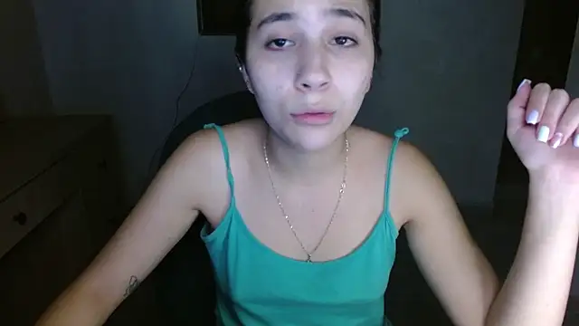 mia  lopez  online show from July 24, 3:04 am