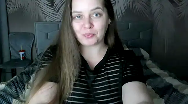 uliastar online show from December 16, 12:27 pm