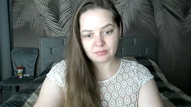 uliastar online show from December 27, 7:08 am
