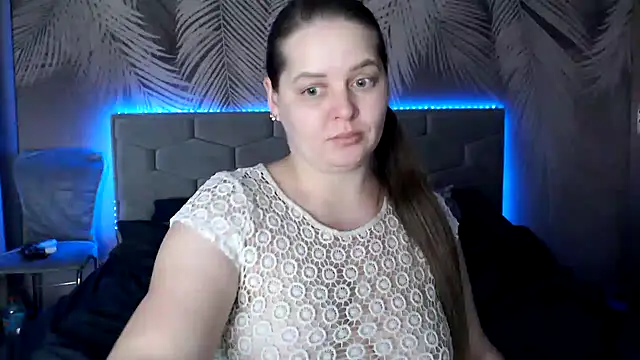 uliastar online show from January 4, 12:38 pm