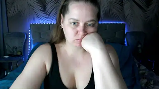 uliastar online show from March 11, 7:47 am