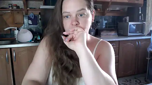 uliastar online show from July 5, 5:03 am