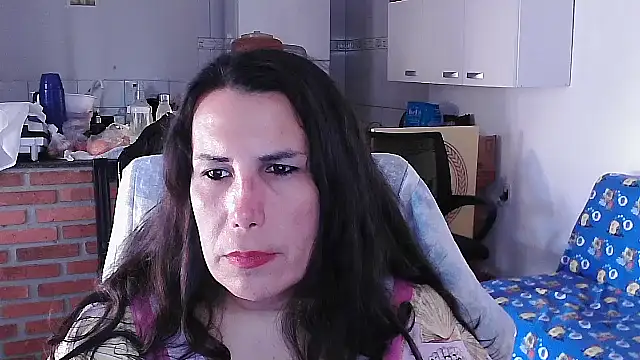 LauraVicttoria361215 online show from September 10, 6:52 pm