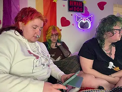 ivolustful online show from March 21, 3:11 am