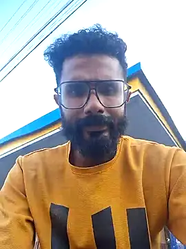 Snapshot of jithi007 chatting on December 27, 11:39 am jithi007 online show from December 27, 11:39 am