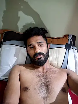 Snapshot of jithi007 chatting on January 7, 1:49 am jithi007 online show from January 7, 1:49 am