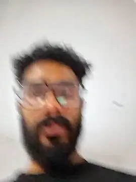 Snapshot of jithi007 chatting on January 13, 2:00 pm jithi007 online show from January 13, 2:00 pm