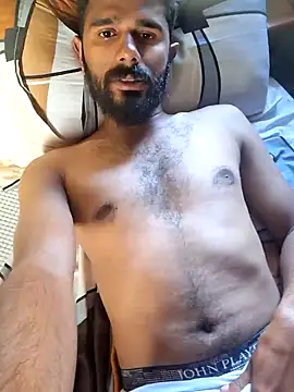 Snapshot of jithi007 chatting on February 4, 2:28 am jithi007 online show from February 4, 2:28 am