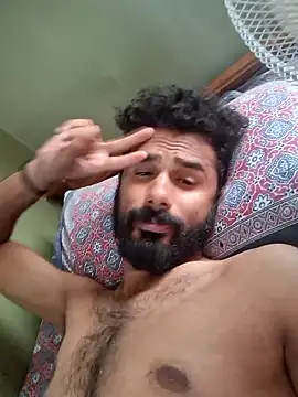 Snapshot of jithi007 chatting on February 21, 10:50 am jithi007 online show from February 21, 10:50 am