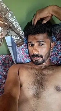 Snapshot of jithi007 chatting on February 23, 2:29 am jithi007 online show from February 23, 2:29 am