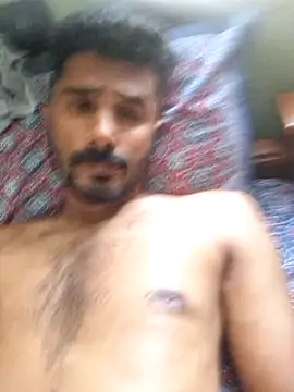 Snapshot of jithi007 chatting on February 25, 6:03 am jithi007 online show from February 25, 6:03 am