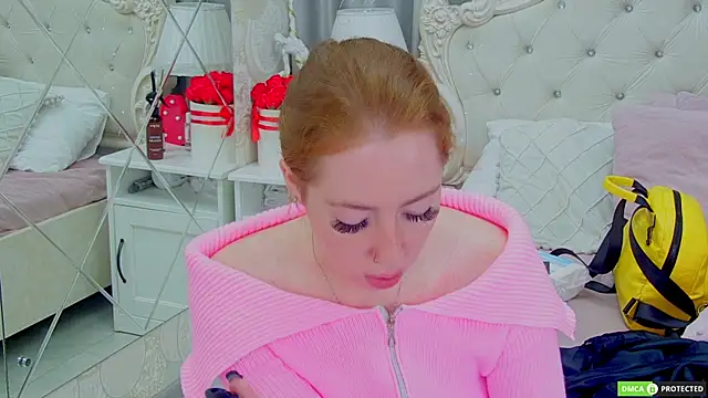 TinaBrook online show from October 1, 3:45 am