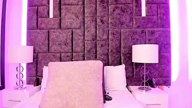 Petit-Rosse online show from February 5, 8:35 pm