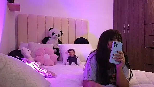 Petit-Rosse online show from September 21, 4:36 am