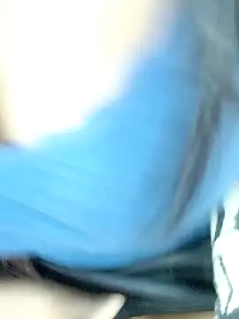 Snapshot of Lakhsmii chatting on December 17, 2:01 am Lakhsmii online show from December 17, 2:01 am