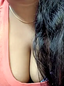 Snapshot of Lakhsmii chatting on December 31, 5:00 am Lakhsmii online show from December 31, 5:00 am