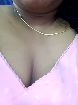 Snapshot of Lakhsmii chatting on February 24, 1:46 am Lakhsmii online show from February 24, 1:46 am