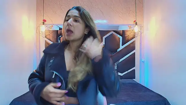 Snapshot of lilith_nv chatting on October 14, 11:22 am lilith nv online show from October 14, 11:22 am