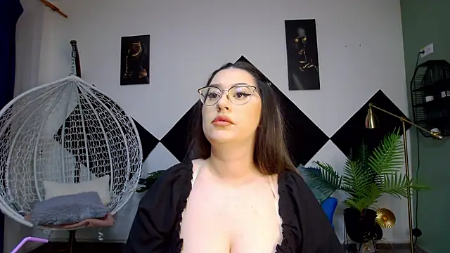 Snapshot of Katewalker_ chatting on May 8, 7:19 pm Katewalker online show from May 8, 7:19 pm