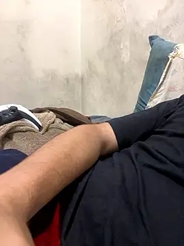 Snapshot of Magosupreme chatting on December 3, 1:52 am Magosupreme online show from December 3, 1:52 am